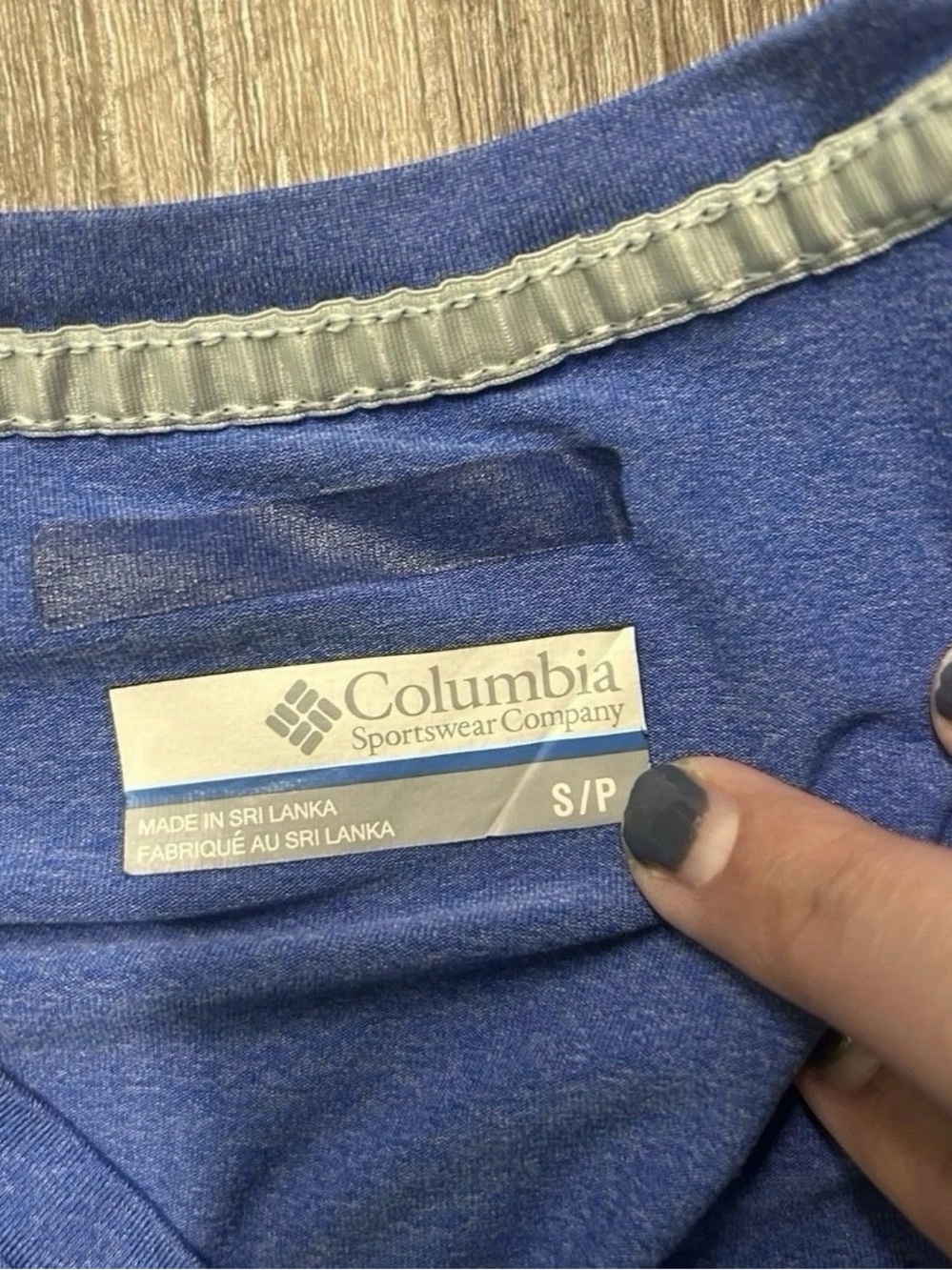 Women’s Columbia Lightweight Blue Long Sleeve Shirt Size Small - Picture 4 of 4